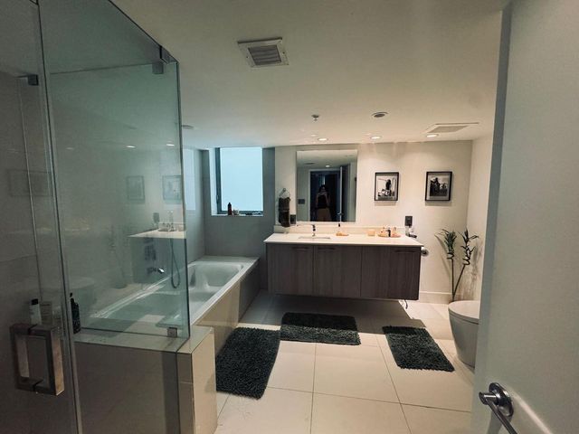 1133 102nd Street 403, Bay Harbor Islands, FL 33154