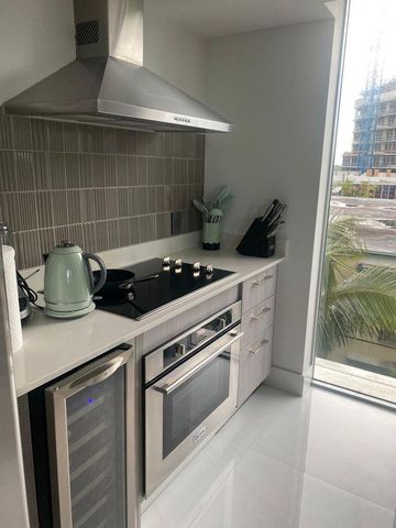 1133 102nd Street 403, Bay Harbor Islands, FL 33154