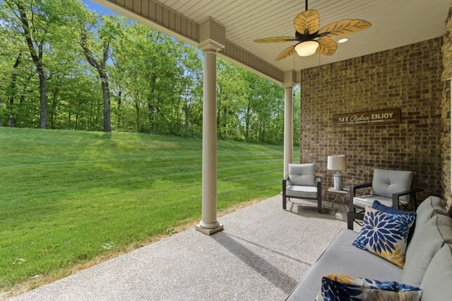 468 Stonegate Dr, Lebanon, TN 37090