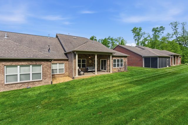 468 Stonegate Dr, Lebanon, TN 37090