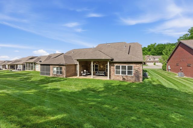 468 Stonegate Dr, Lebanon, TN 37090
