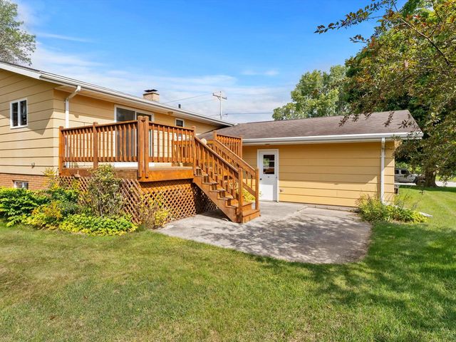 664 Randolph STREET, Mishicot, WI 54228