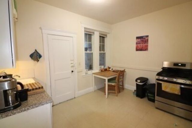 38A Saint Paul St. 1, Brookline, MA 02446
