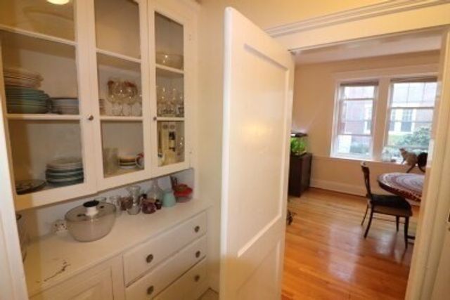 38A Saint Paul St. 1, Brookline, MA 02446