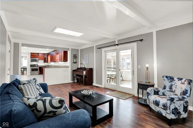 11306 Moss Drive, Carmel, IN 46033