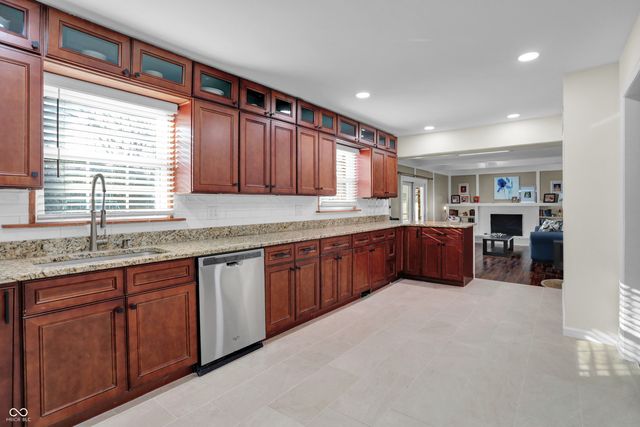 11306 Moss Drive, Carmel, IN 46033