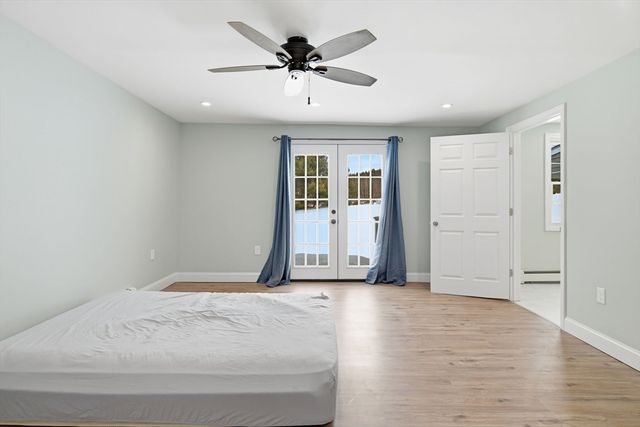 46 Smith St, Palmer, MA 01069