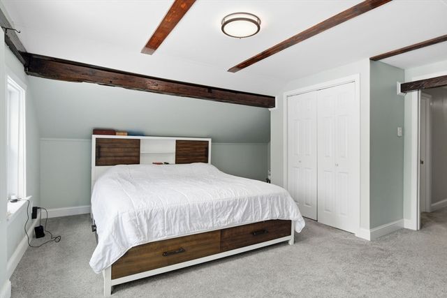 46 Smith St, Palmer, MA 01069