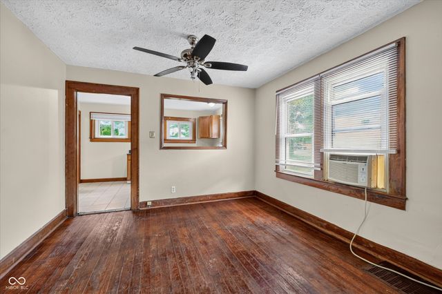 4405 Crittenden Avenue, Indianapolis, IN 46205