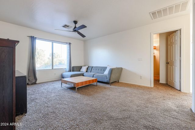 9214 S 35TH Glen, Laveen, AZ 85339