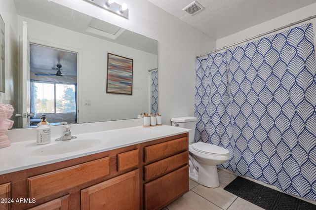 9214 S 35TH Glen, Laveen, AZ 85339