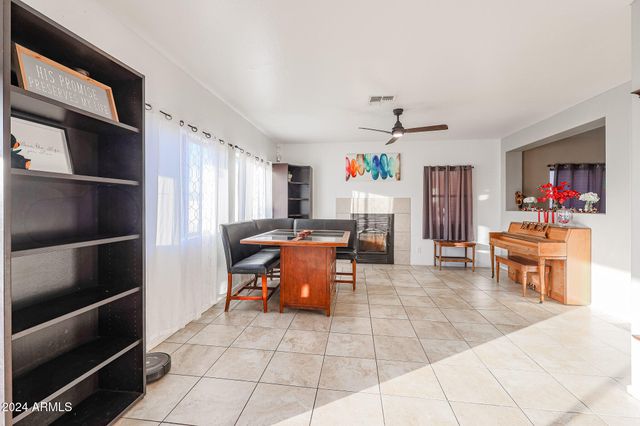 9214 S 35TH Glen, Laveen, AZ 85339