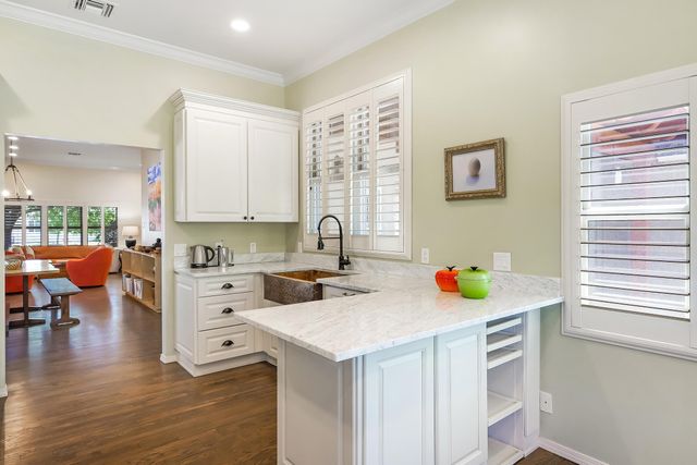 1434 San Carlos Road SW, Albuquerque, NM 87104