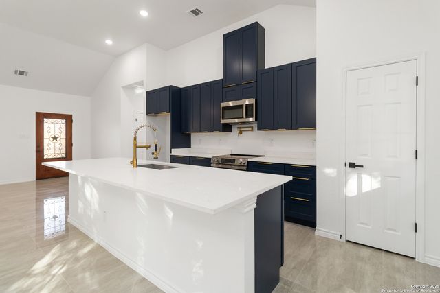 4606 Oak Climb, San Antonio, TX 78217