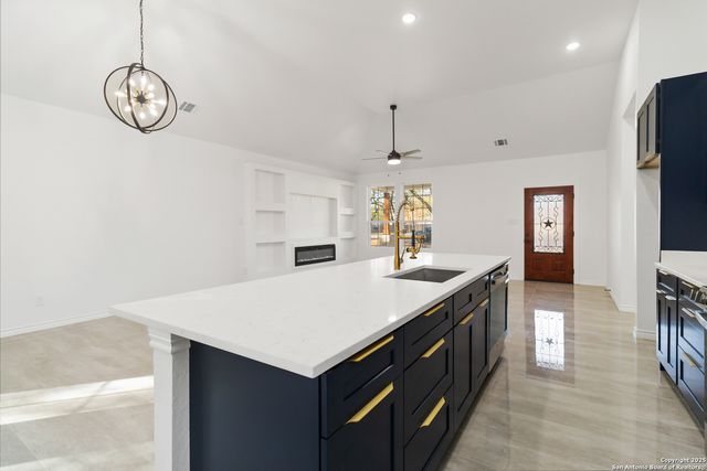 4606 Oak Climb, San Antonio, TX 78217