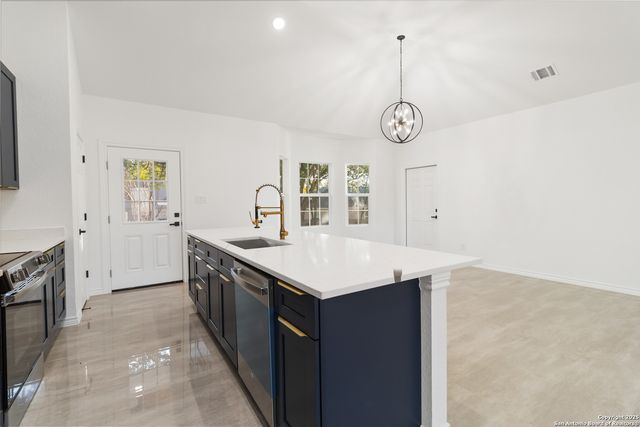 4606 Oak Climb, San Antonio, TX 78217