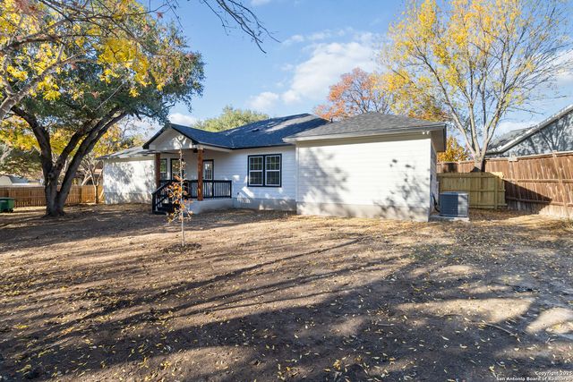 4606 Oak Climb, San Antonio, TX 78217