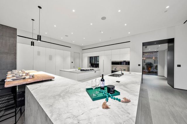 74305 Desert Oasis Trail, Indian Wells, CA 92210