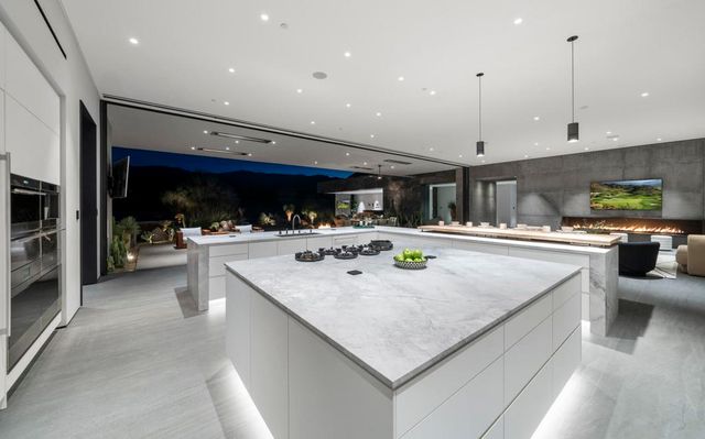 74305 Desert Oasis Trail, Indian Wells, CA 92210