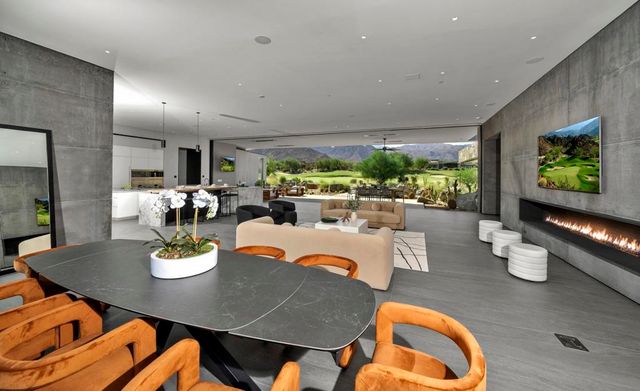 74305 Desert Oasis Trail, Indian Wells, CA 92210