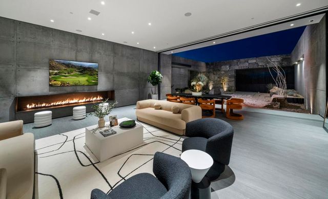 74305 Desert Oasis Trail, Indian Wells, CA 92210