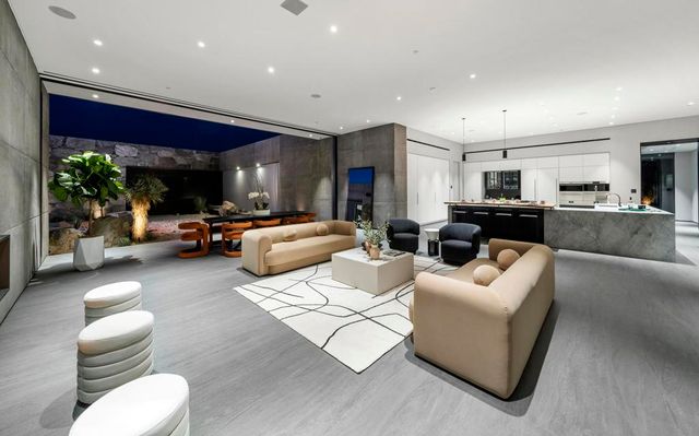 74305 Desert Oasis Trail, Indian Wells, CA 92210