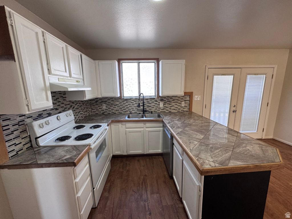 Image 6 of property listing at 1350 W 150 N #42, Vernal, UT 84078