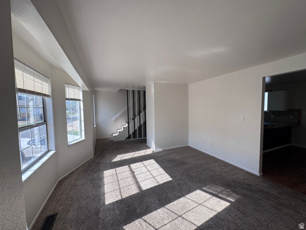 Image 8 of property listing at 1350 W 150 N #42, Vernal, UT 84078
