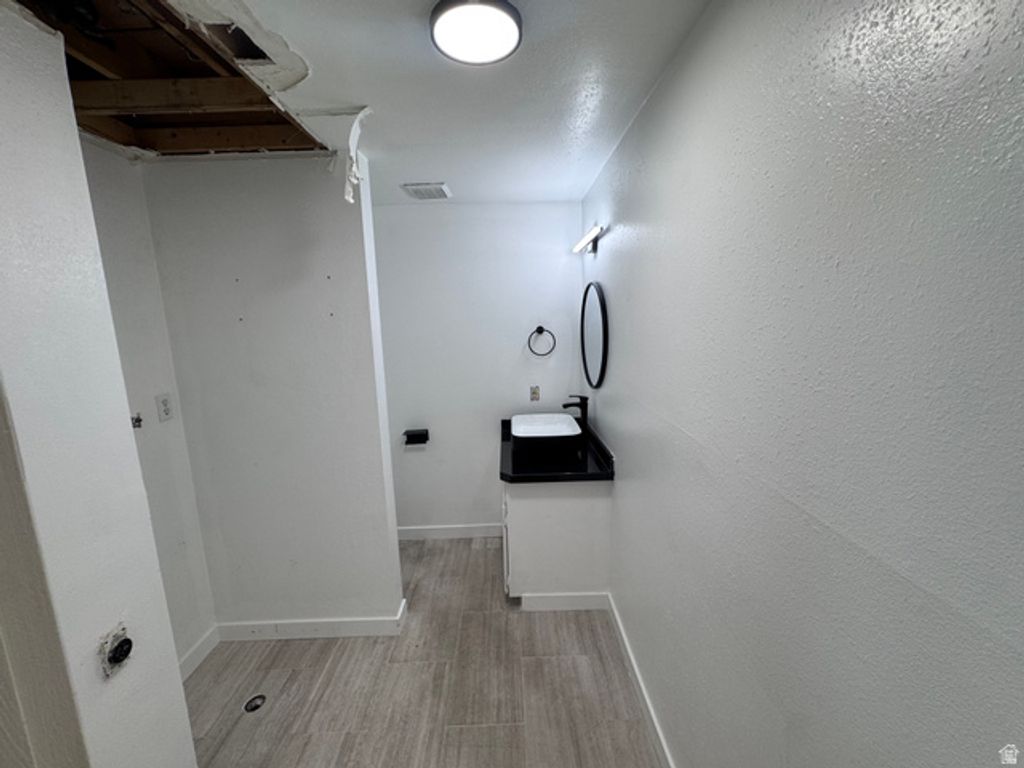 Image 9 of property listing at 1350 W 150 N #42, Vernal, UT 84078