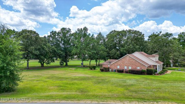 753 Cherryhill Drive, Diamondhead, MS 39525