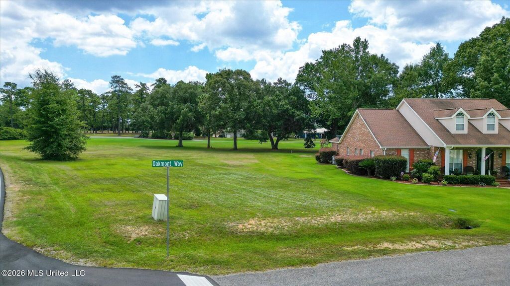 753 Cherryhill Drive, Diamondhead, MS 39525