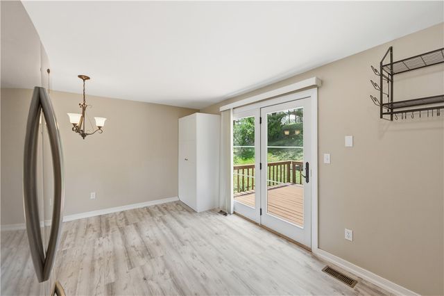 226 Briar Path, North Fayette, PA 15126