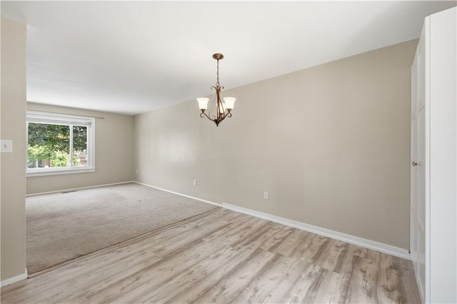 226 Briar Path, North Fayette, PA 15126