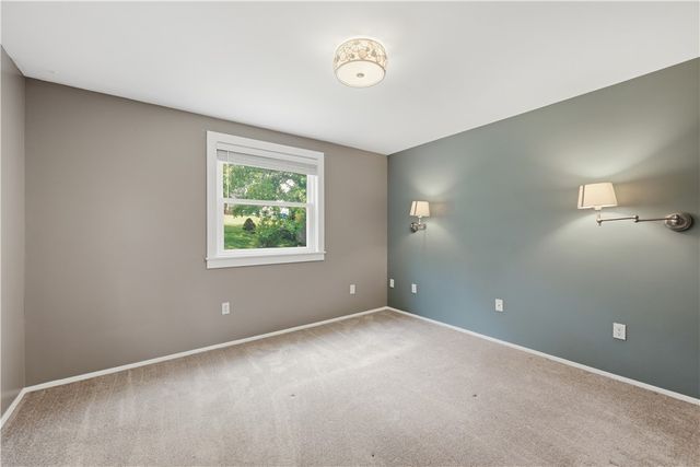 226 Briar Path, North Fayette, PA 15126