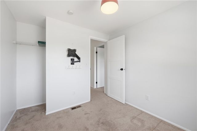 226 Briar Path, North Fayette, PA 15126
