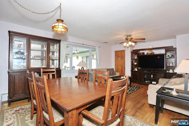105 Rivervale Road, Park Ridge, NJ 07656