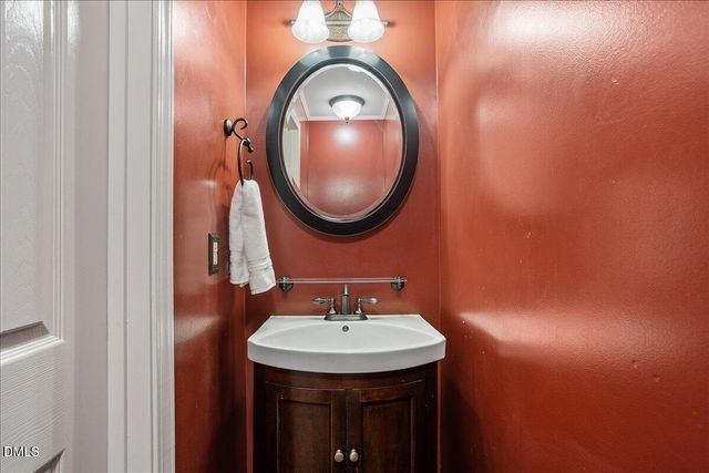 3808 Cholla Court, Raleigh, NC 27616