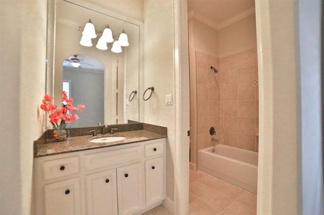 6335 E Mystic Meadow, Houston, TX 77021