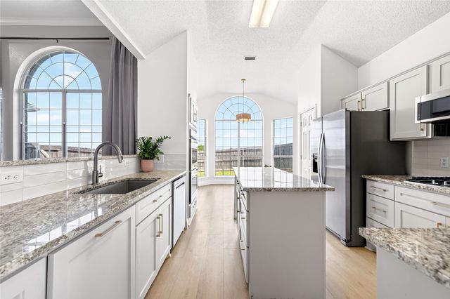 2409 Katherine Drive, Rowlett, TX 75089