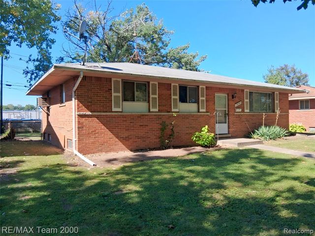 15345 Bainbridge Street, Livonia, MI 48154