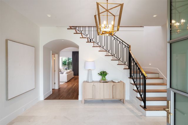4505 S Versailles Avenue, Highland Park, TX 75205