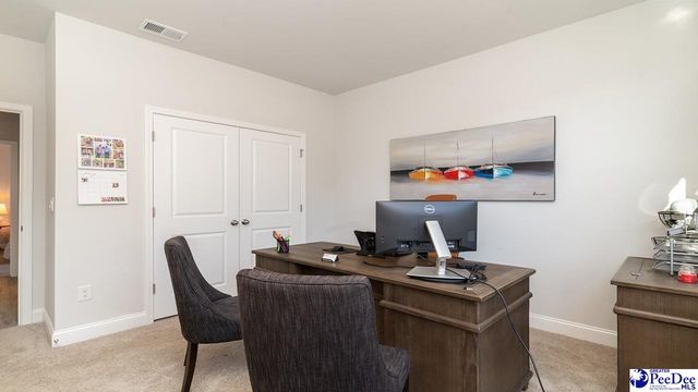 312 Bluff View Ln, Florence, SC 29505