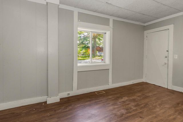 1321 Payne Avenue E, Saint Paul, MN 55130