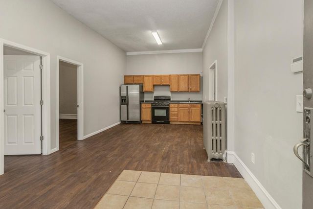 1321 Payne Avenue E, Saint Paul, MN 55130