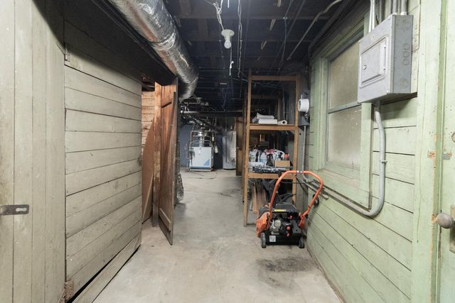 1321 Payne Avenue E, Saint Paul, MN 55130