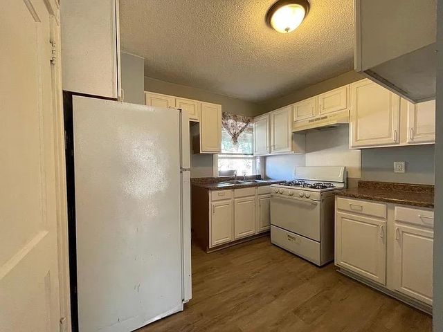 1321 Payne Avenue E, Saint Paul, MN 55130