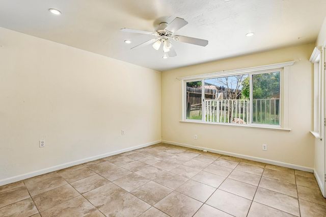 6808 Kermit Ln, Fair Oaks, CA 95628