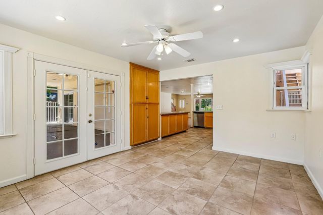 6808 Kermit Ln, Fair Oaks, CA 95628