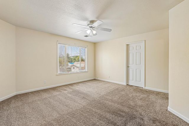 6808 Kermit Ln, Fair Oaks, CA 95628