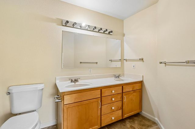 6808 Kermit Ln, Fair Oaks, CA 95628